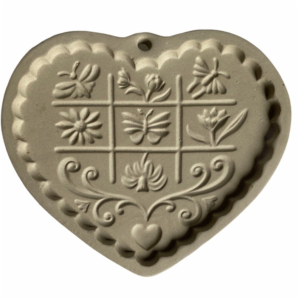 Gardens of the Heart Pampered Chef Stoneware Cookie Mold 1996 6"W 5"H VTG